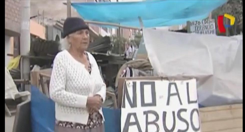 Rosa Olivares de Goicochea pide ayuda para no quedarse en la calle. (Foto: Captura de Canal 5)