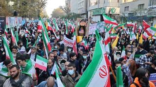 Irán encarcela a 400 personas por participar en las protestas