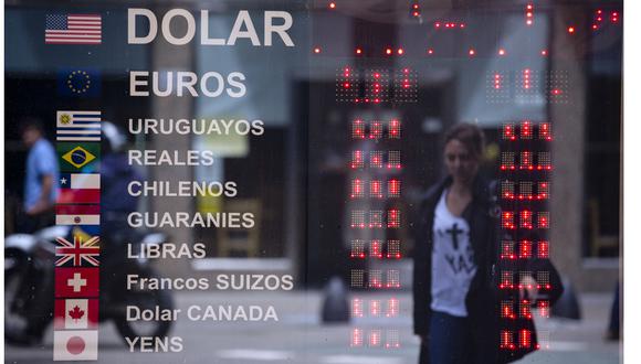Argentina anunció flexibilización de restricciones al dólar