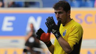 Casillas debutó con Porto con triunfo por 2-0 ante Duisburgo