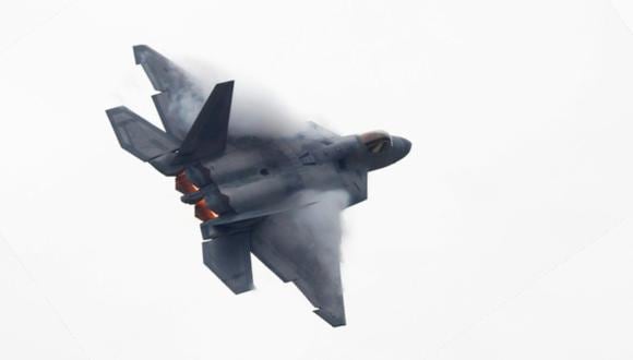 Seis aviones cazas F-22 "Raptor" de Estados Unidos con base en el archipiélago japonés de Okinawa, serán desplegados en Corea del Sur para un ejercicio militar de cinco días llamado "Vigilant Ace". (Foto: EFE)