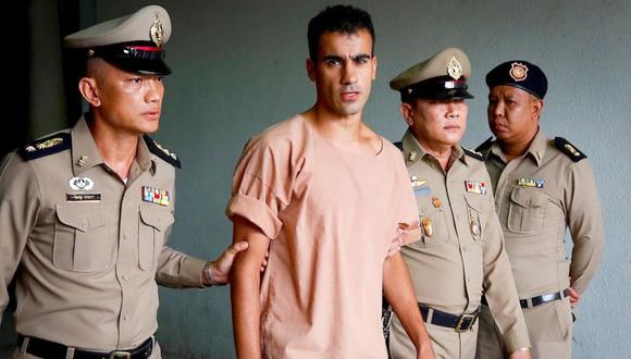 Tailandia libera al futbolista de Bahréin Hakeem al Araibi  detenido durante su luna de miel. (EFE)
