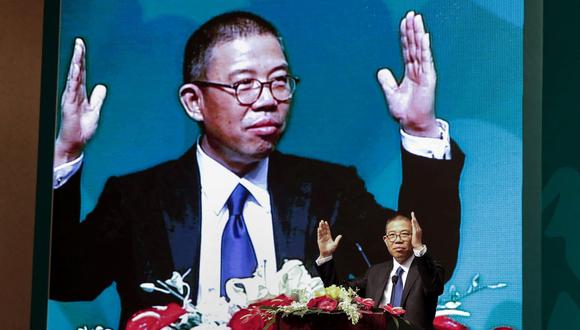 Esta foto tomada el 6 de mayo de 2013 muestra a Zhong Shanshan, presidente del agua mineral Nongfu Spring. Él es el hombre más rico de China. (STR / CNS / AFP).