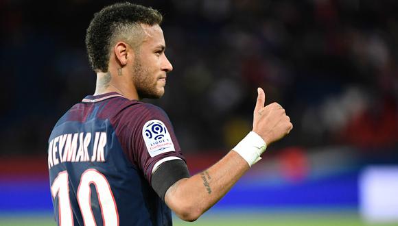 Neymar abordará un avión desde su país natal en los próximos días para arribar a la capital francesa a primera hora del viernes. El PSG lo espera con los brazos abiertos para que continúe con su recuperación. (Foto: AFP)