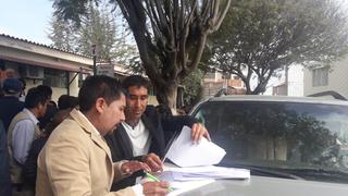 Gobernador de Arequipa y alcaldes piden a Vizcarra no entregar licencia a Tía María