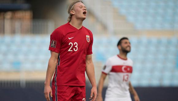 Erling Haaland es criticado por su papel con la selección noruega. (Foto: AFP)