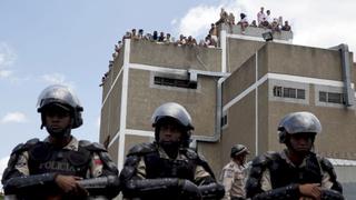 Venezuela: Explosión en penal deja un muerto y 22 heridos
