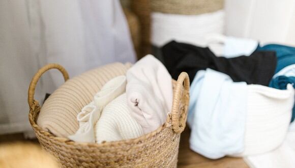 Trucos caseros  Cómo deshacerse del mal olor del cesto de la ropa