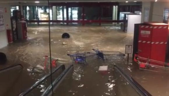 Centro comercial de Australia fue inundado por tormenta [VIDEO]