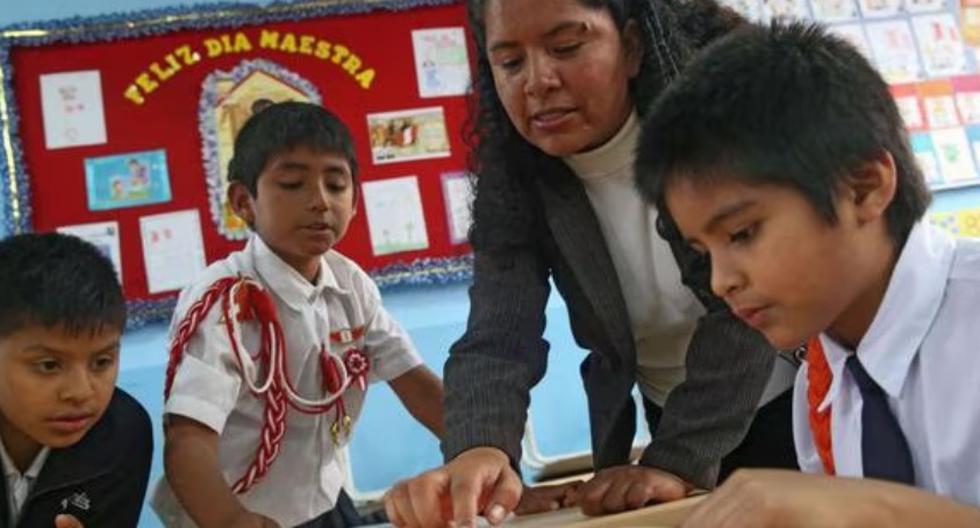 Aumento salarial para docentes en Perú: Quiénes podrán cobrarlo, desde cuáno y qué debes saber  (Foto: Andina)