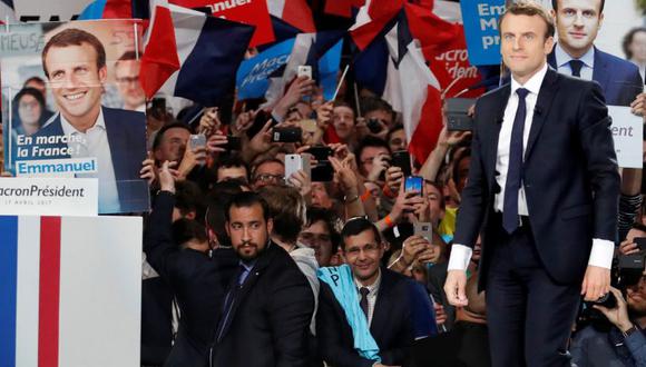 Emmanuel Macron afrontará en los próximos días su primera moción de censura tras el escándalo. (AP)