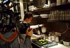 Cristian Benavente sorprende preparando ceviche y pisco sour para TV de Bélgica