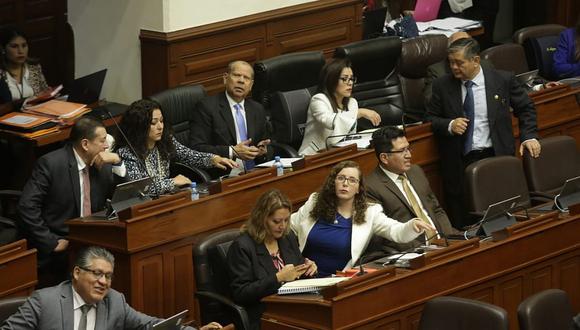 La congresista Rosa Bartra no firmó pronunciamiento de un sector de su bancada. (Foto: Anthony Niño de Guzmán/ El Comercio)