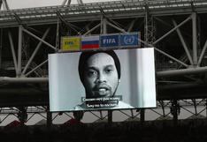Ronaldinho convivirá con 500 niños de El Salvador