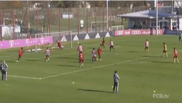 Neuer se luce con una triple atajada en entrenamientos [VIDEO]