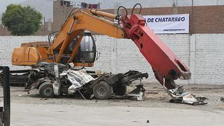 Municipalidad de Lima promete chatarrear 3 mil carros en 2 años