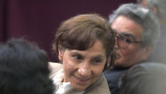 Elena Iparraguirre visitó a terrorista Abimael Guzmán