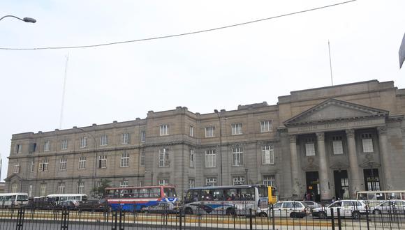 Deficiencias como el retraso de más de 400 operaciones a pacientes en el Hospital Arzobispo Loayza afectan oportuna atención, alerta la Contraloría. (Foto: GEC)