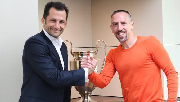 Franck Ribery aceptó la prolongación de su contrato hasta el 2019. El ariete francés de esta manera tendrá como desafío mantener su titularidad ante un nuevo comando técnico. (Foto: Bayern Munich)