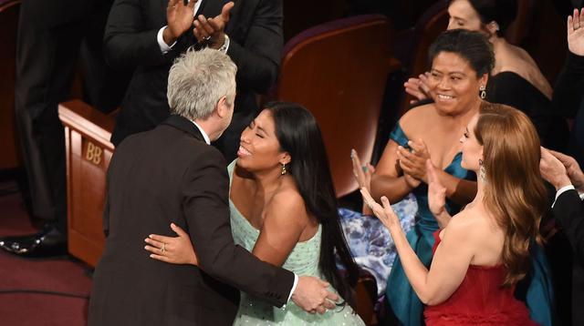 Alfonso Cuarón va recoger su estatuilla por Mejor película extranjera. (Foto: Agencias)