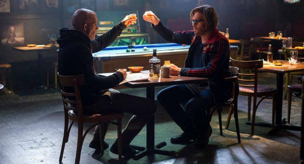 Ryan Reynolds es Wade Wilson y T.J. Miller es Weasel en 'Deadpool' (Foto: 20th Century Fox)