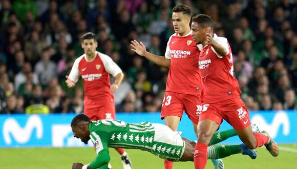 Sevilla vs. Real Betis es el duelo que hoy reabre LaLiga Santander. (Foto: AFP)