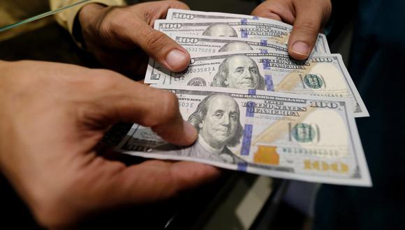El dólar abrió a la baja en México. (Foto: EFE)