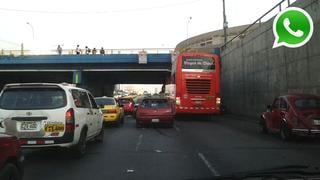 WhatsApp: bus interprovincial causa congestión en Vía Expresa