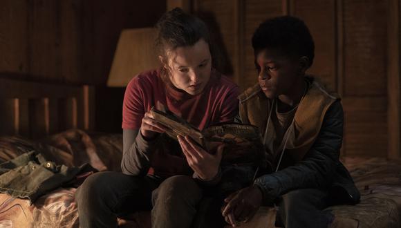 "The Last of Us". Ellie (Bella Ramsey) y Sam (Keivonn Woodard) en una escena clave del quinto episodio.