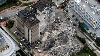 Las sorprendentes imágenes captadas por drones del trágico derrumbe de un edificio en Miami | VIDEO