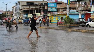 Lluvia moderada anegó varias calles de Tumbes [FOTOS]