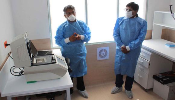 Autoridades regionales de Puno inauguran laboratorio de biología molecular  (Diresa Puno)