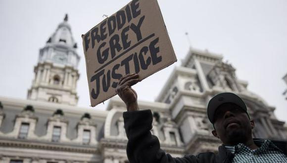 Policía de Baltimore entregó informe de muerte de Freddie Gray