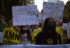Cientos de personas marchan en Ciudad de México para sacar al Ejército del metro