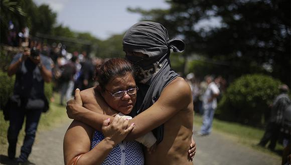 Los secuestrados formaban parte de un grupo de más de un centenar de estudiantes que estaban atrincherados en la sede de la Universidad Nacional Autónoma de Nicaragua (UNAN) en Managua. (Foto: EFE)