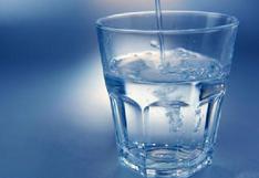¿Cuánta agua se debe beber al día para estar saludable e hidratado?