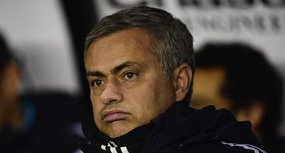 Mourinho se disculpa por sus críticas a los árbitros. (Foto: Getty Images)