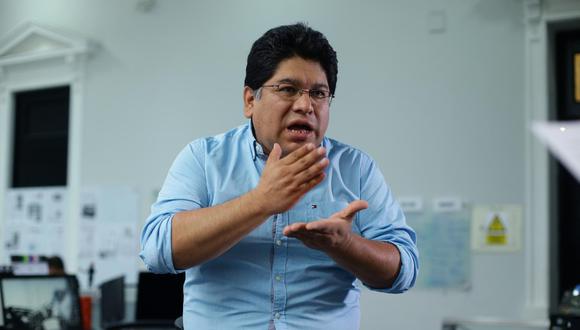 “Hay que ser sinceros, es antipopular proponer un levantamiento a la no reelección”, afirmó Rennan Espinoza. (Foto: Jesús Saucedo | El Comercio)