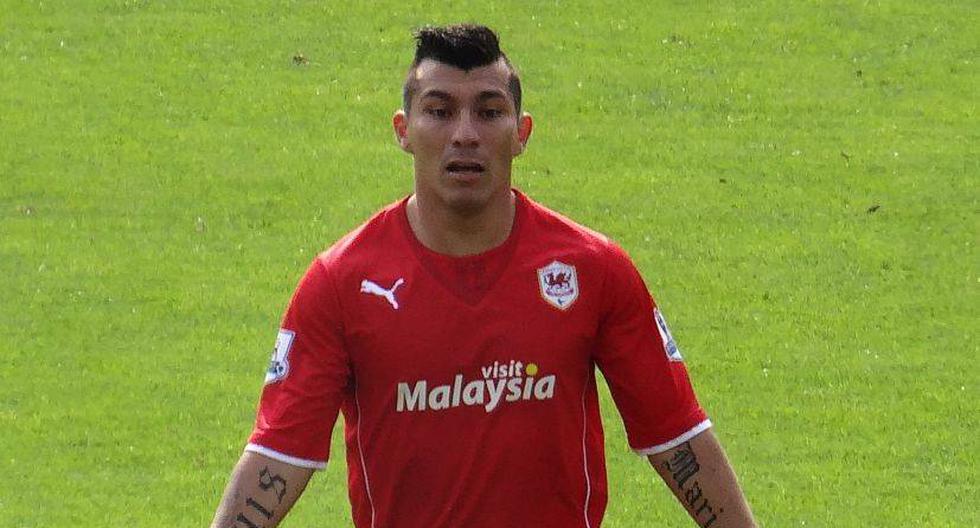 Solo un milagro permitirá que Gary Medel participe en el encuentro con Brasil. (Foto: Jon Candy/Wikimedia)