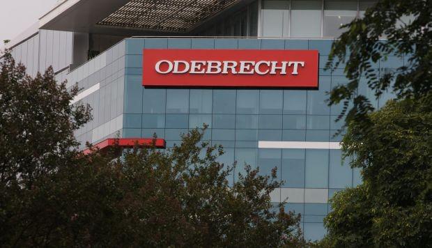 Las autoridades peruanas y la constructora brasileña suscribieron un acuerdo. (Foto: Reuters)