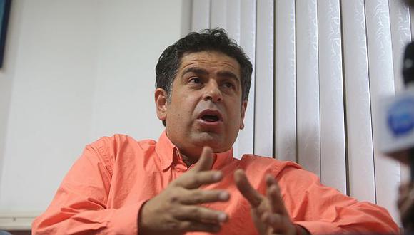 Fiscales bolivianos interrogarán a Belaunde el 19 de agosto