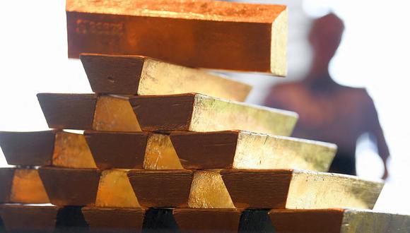 El retroceso de los bonos del Tesoro de Estados Unidos impulsaba el atractivo del oro. (Foto: AFP)