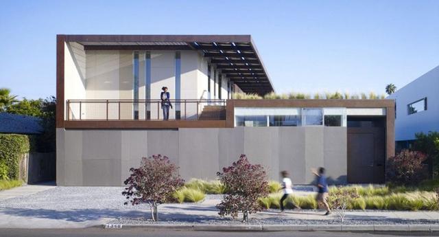 El estudio de arquitectos Brooks Scarpa ha diseñado la Ying-Yang House, una casa unifamiliar ubicada en una tranquila zona de Venice Beach, California. (Fotos: www.brooksscarpa.com)