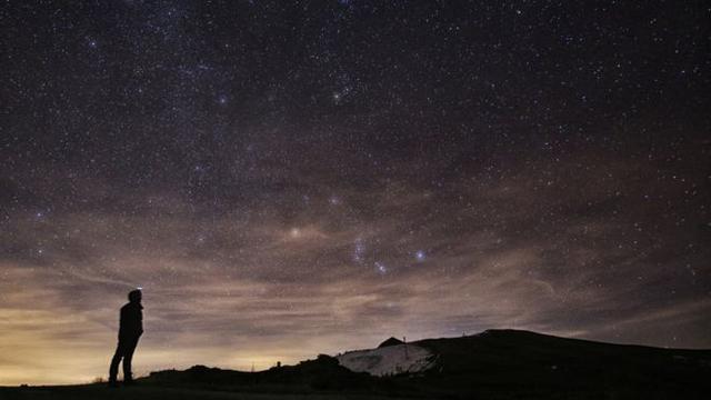 ¿Has visto alguna vez las gemínidas? (Foto: AFP)