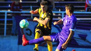 Peñarol y Defensor Sporting igualaron 2-2 por el Torneo Intermedio de Uruguay