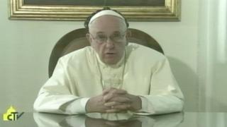 Papa elogia a cubanos por su ánimo frente a las "dificultades”