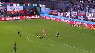 River Plate vs. Arsenal: Juan Cruz Kaprof convirtió el 2-0 tras aprovechar error en defensa del ‘Millonario’ | VIDEO