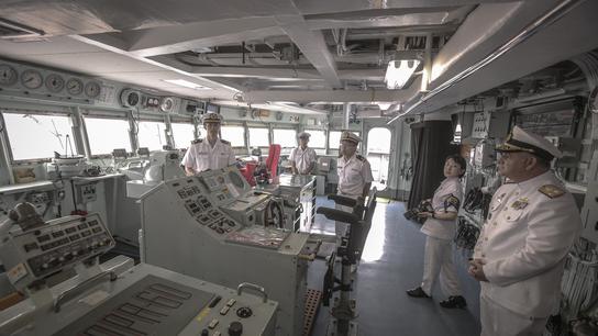El sistema de navegación del buque JS Kashima.