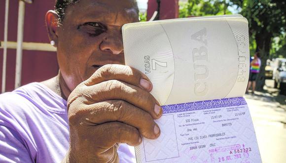 Estados Unidos cierra permanentemente su oficina de servicios migratorios en Cuba. Foto: AFP