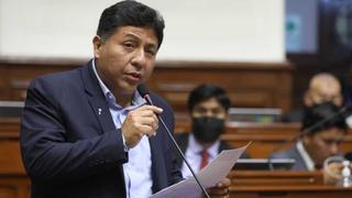 Congresistas: denuncian que legisladores solicitaron reembolsos de combustible en días que no cumplían funciones